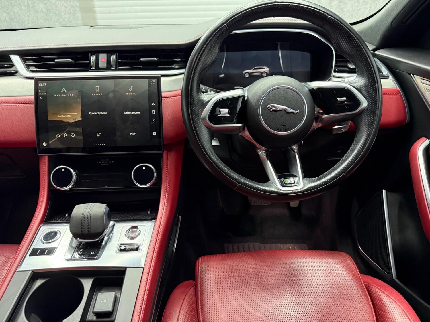 Used Jaguar F-Pace 2021 for sale - 78058197: Photo 5