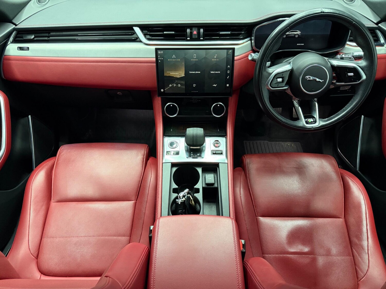 Used Jaguar F-Pace 2021 for sale - 78058197: Photo 6