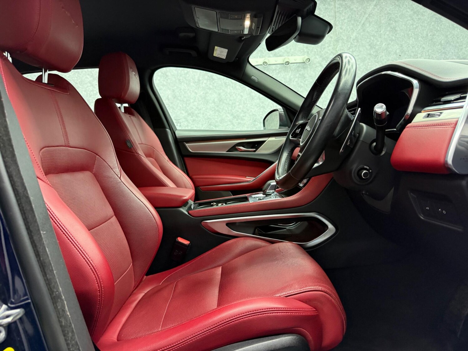 Used Jaguar F-Pace 2021 for sale - 78058197: Photo 8