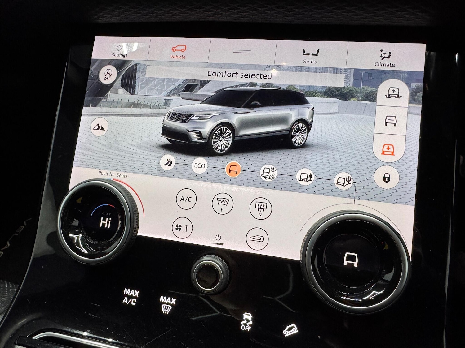 Used Land Rover Range Rover Velar 2018 for sale - 76239273: Photo 14