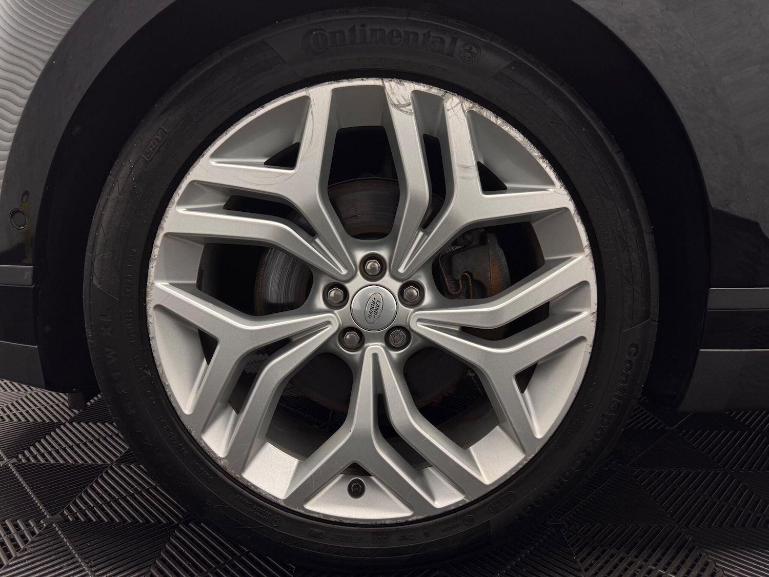 Used Land Rover Range Rover Velar 2018 for sale - 76239273: Photo 29