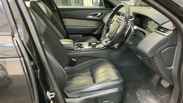 Used Land Rover Range Rover Velar 2018 for sale - 76239273: Photo 2