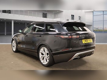 Used Land Rover Range Rover Velar 2018 for sale - 76239273: Photo 4