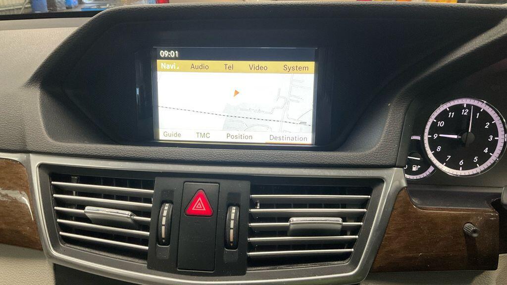 Used Mercedes-Benz E Class for sale - 77484078: Photo 4