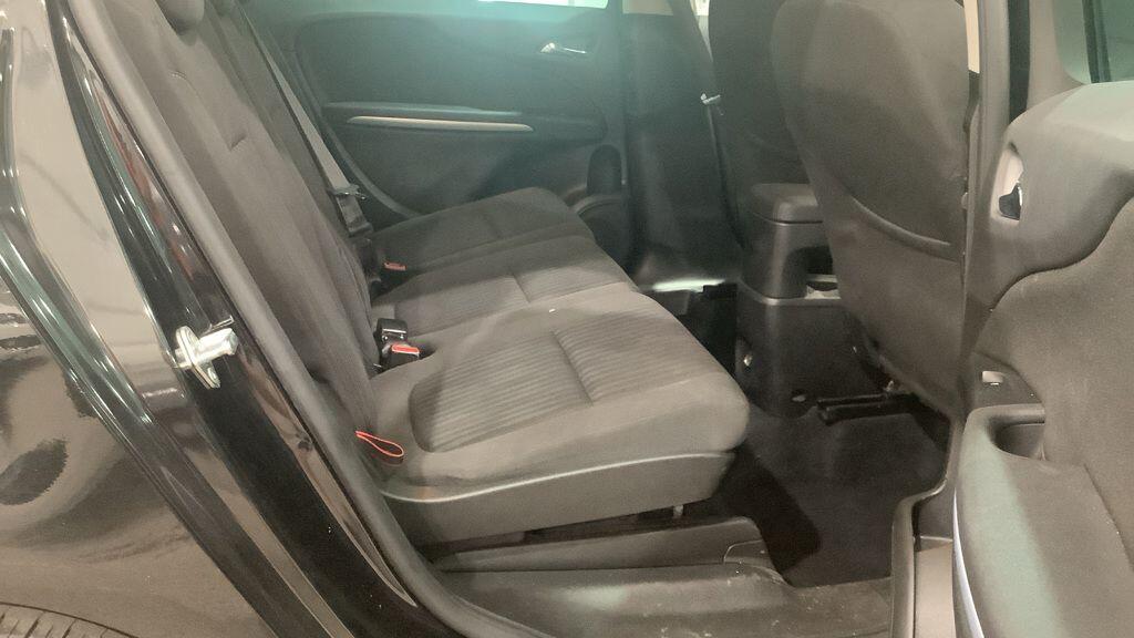 Used Vauxhall Zafira Tourer for sale - 78057649: Photo 3