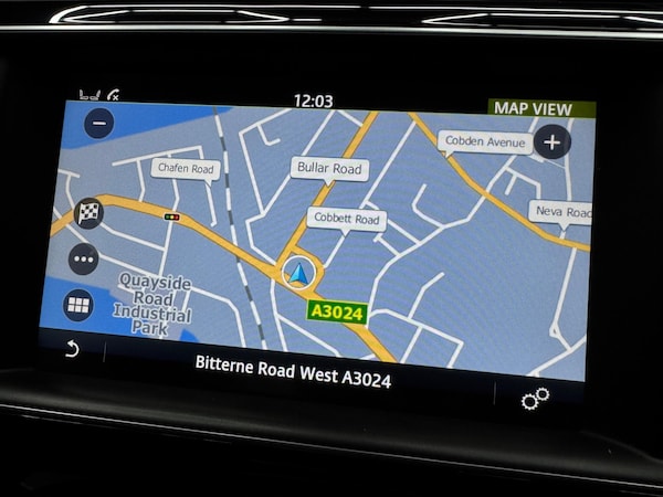 Used Jaguar XE 2015 for sale - 75658562: Photo 12
