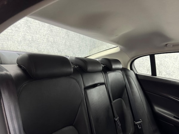 Used Jaguar XE 2015 for sale - 75658562: Photo 21