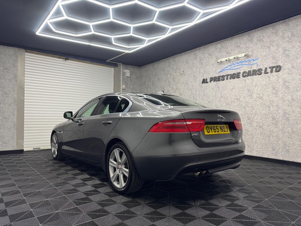 Used Jaguar XE 2015 for sale - 75658562: Photo 30