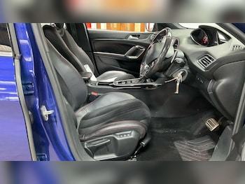 Used Peugeot 308 2015 for sale - 78135565: Photo