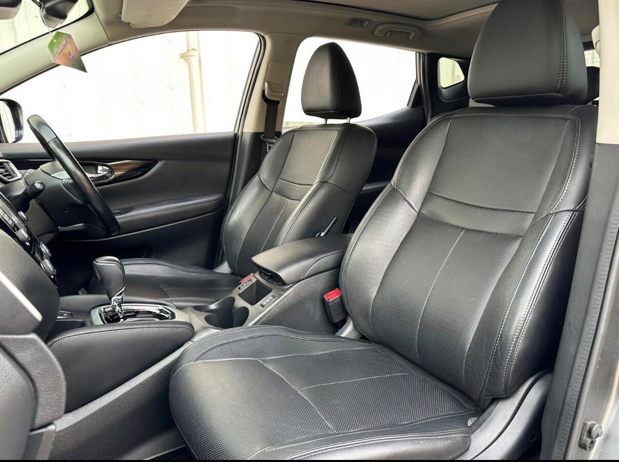 Used Nissan Qashqai 2017 for sale - 76512900: Photo 10