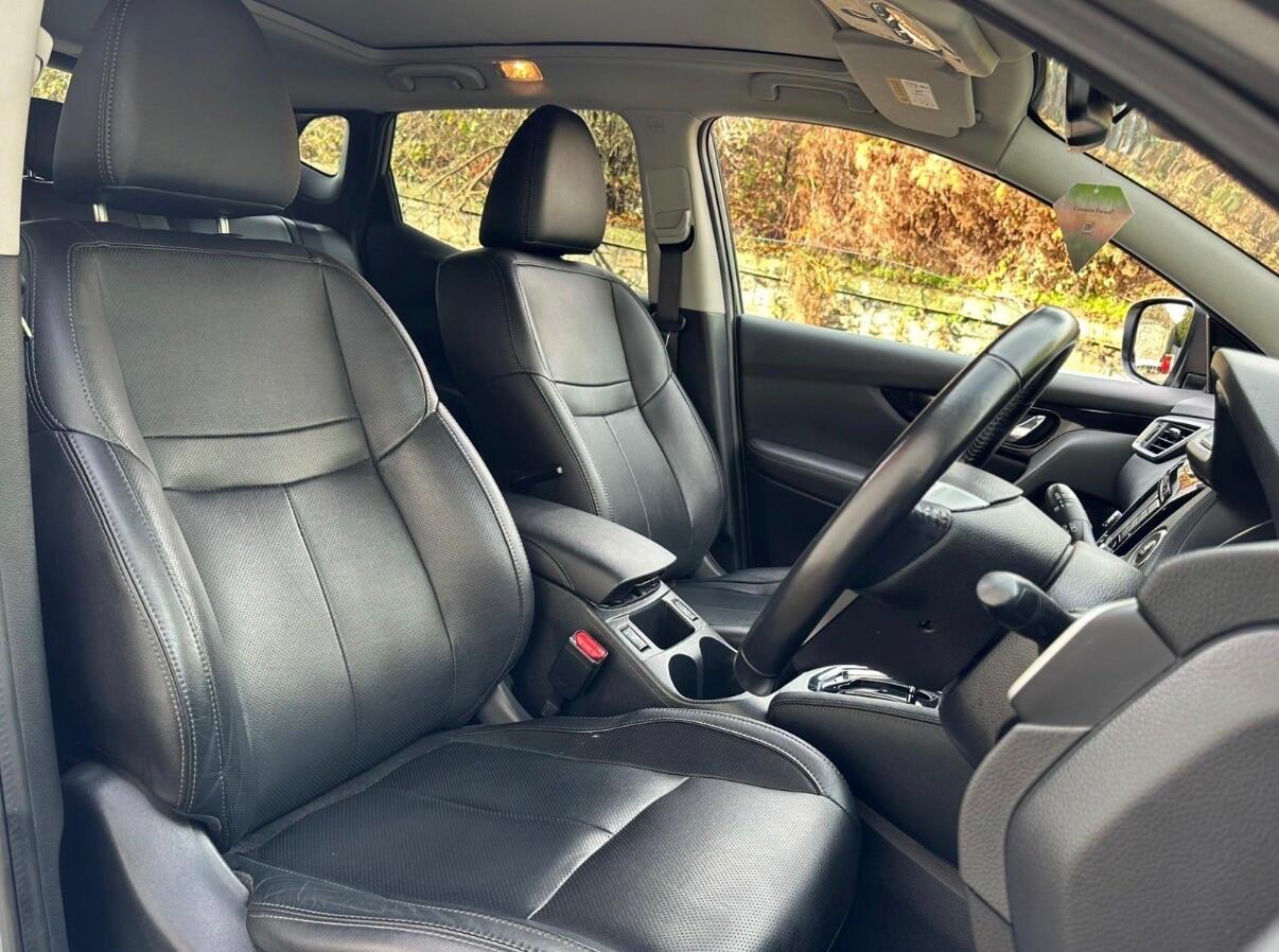 Used Nissan Qashqai 2017 for sale - 76512900: Photo 5