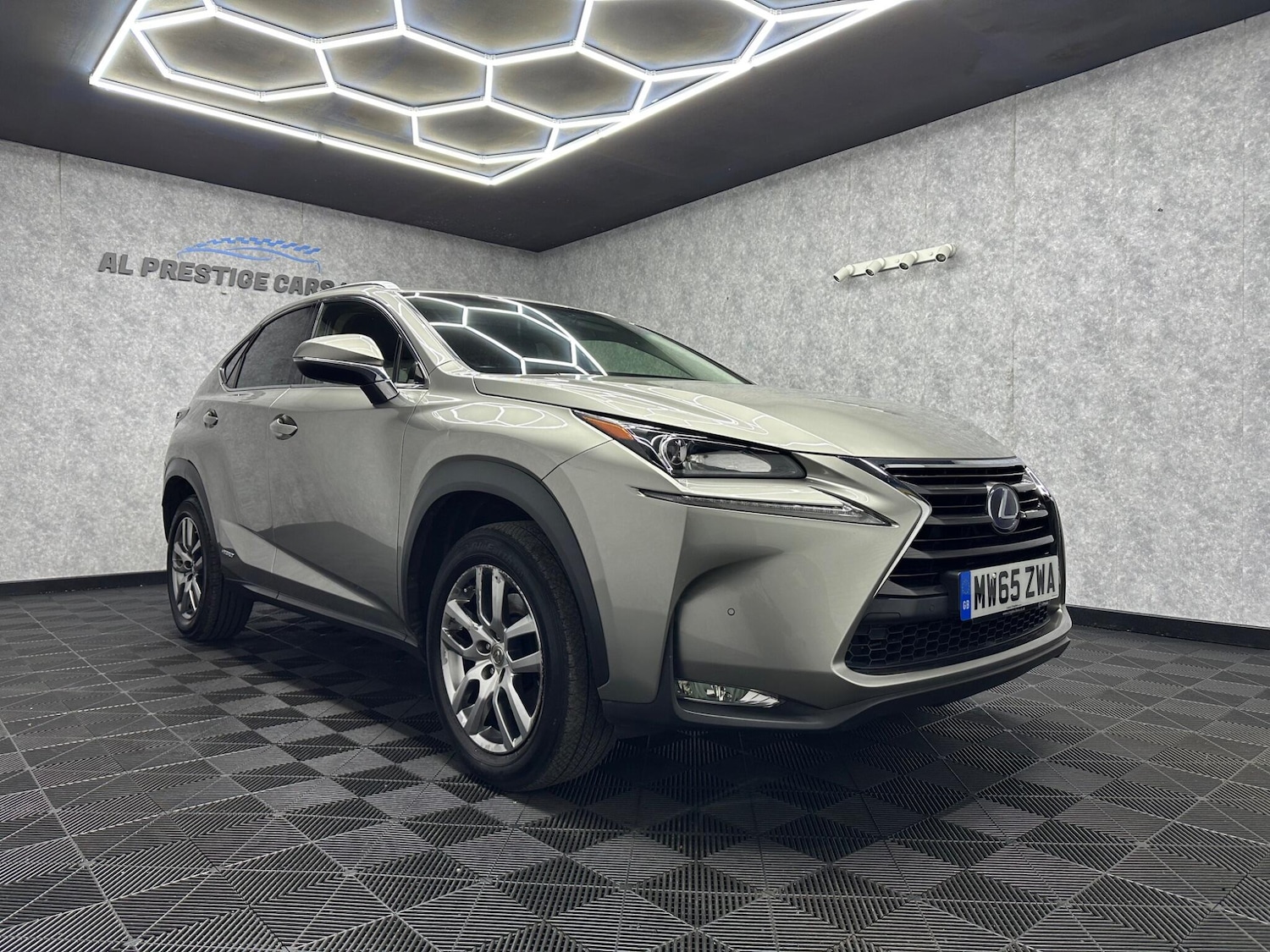 Used Lexus NX 2015 for sale - 78058881: Photo 6