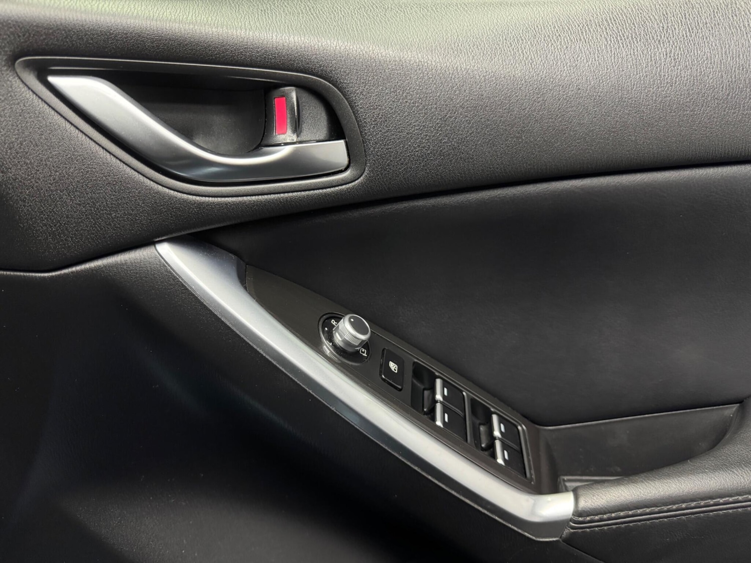 Used Mazda CX-5 2015 for sale - 75623329: Photo 24