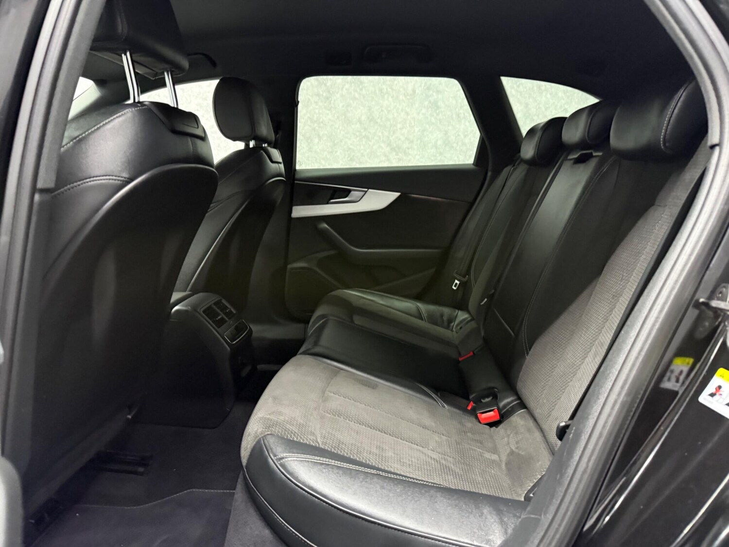 Used Audi A4 Avant for sale - 78057564: Photo 25