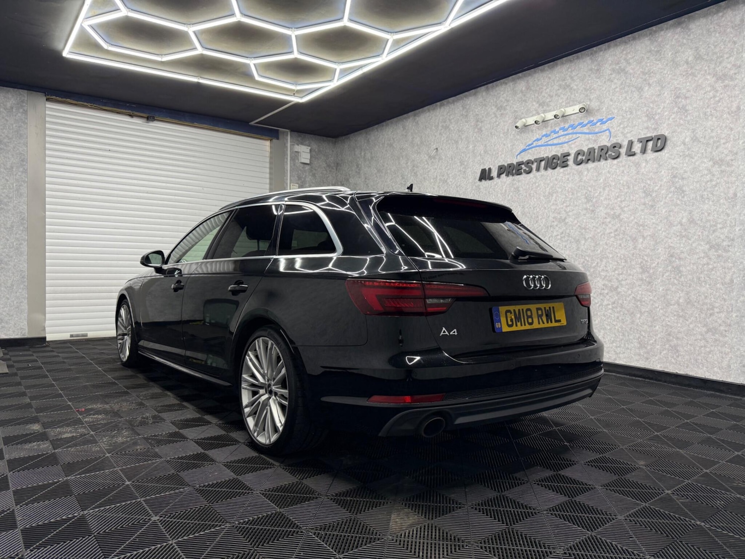 Used Audi A4 Avant for sale - 78057564: Photo 4