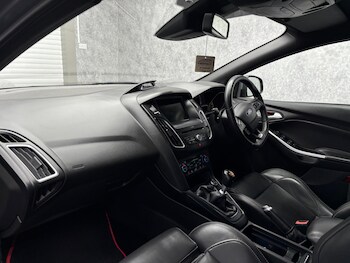 Used Ford Focus 2015 for sale - 77892671: Photo