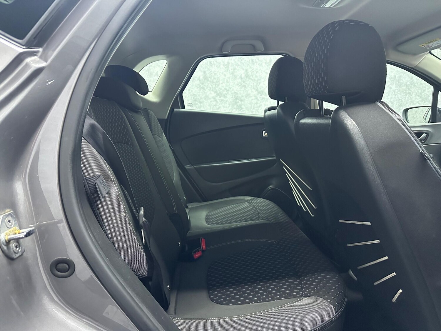 Used Renault Captur for sale - 78057964: Photo 14