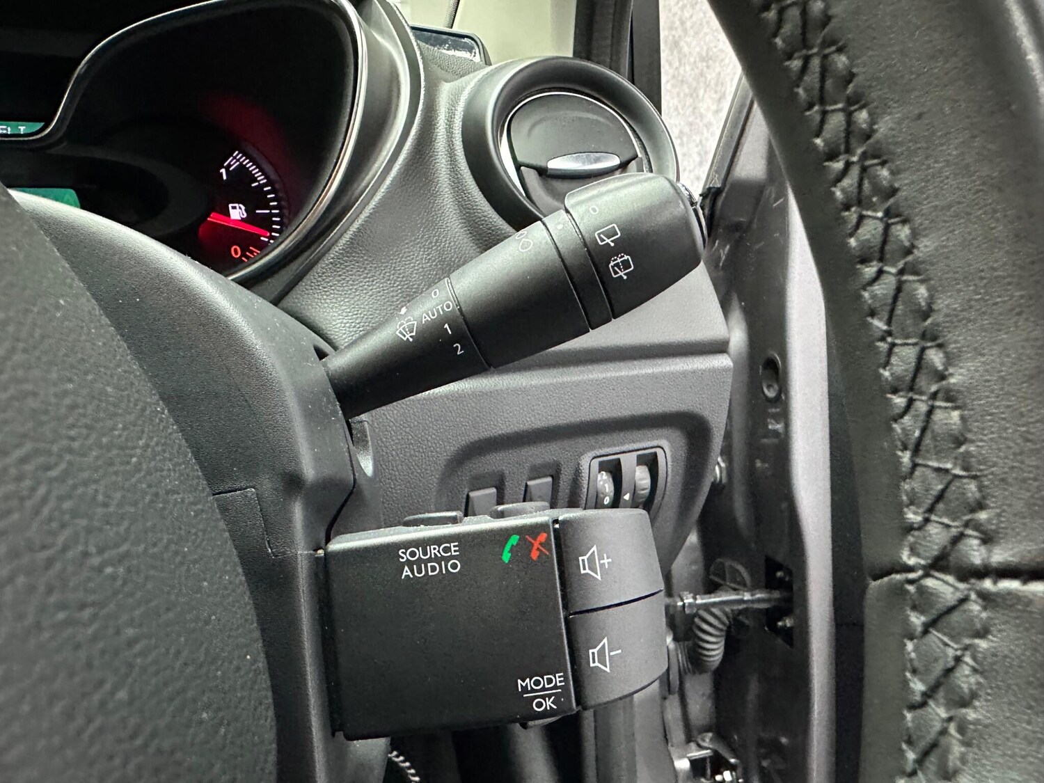 Used Renault Captur for sale - 78057964: Photo 20