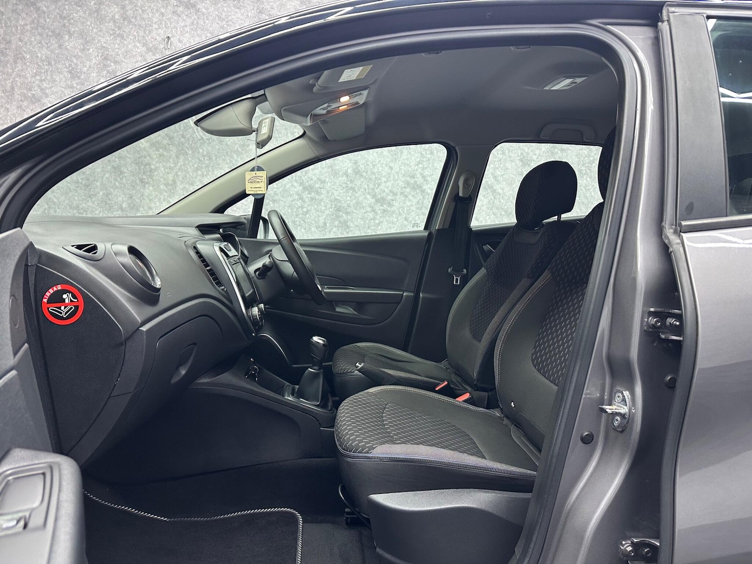 Used Renault Captur for sale - 78057964: Photo 3