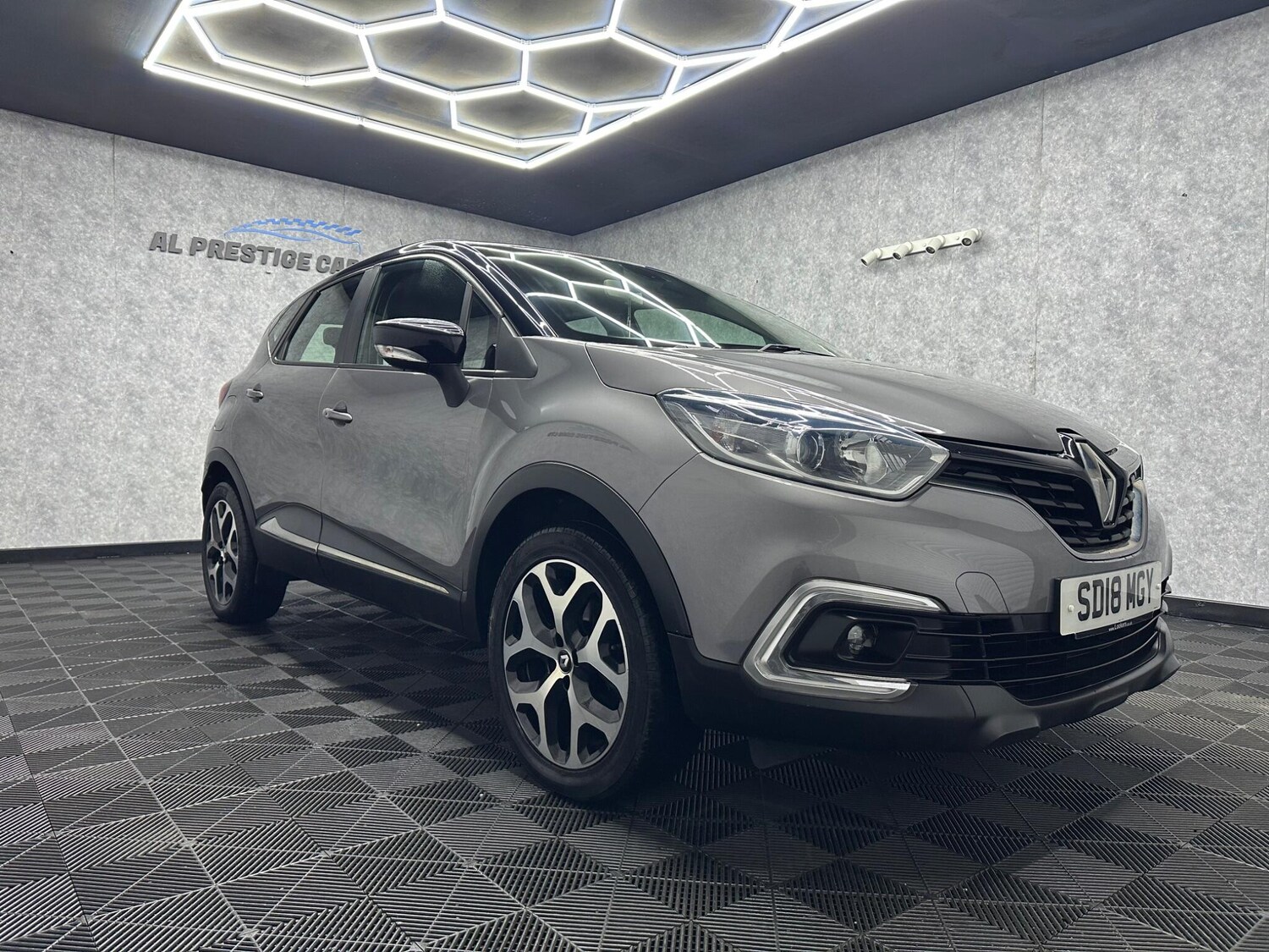 Used Renault Captur for sale - 78057964: Photo 9