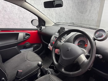 Used Peugeot 107 2013 for sale - 75552202: Photo