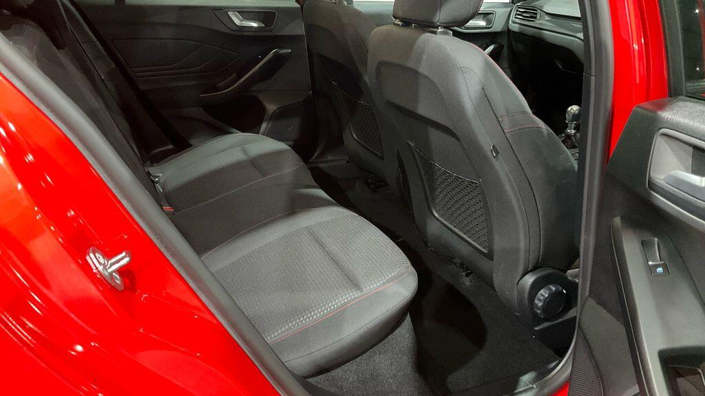 Used Ford Focus 2021 for sale - 76765296: Photo 5