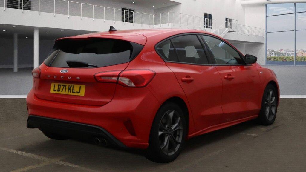 Used Ford Focus 2021 for sale - 76765296: Photo 8