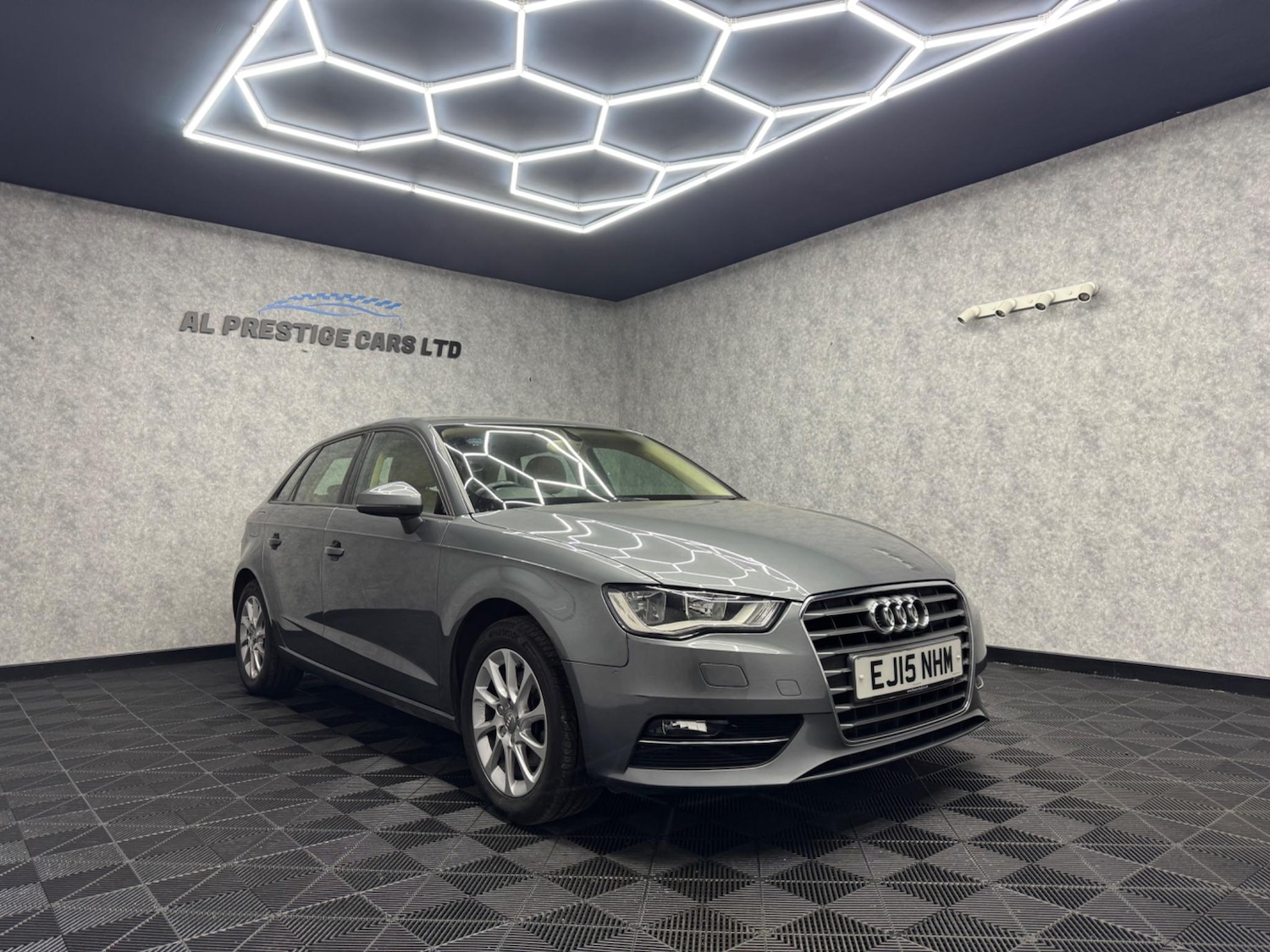 Used Audi A3 2015 for sale - 76158632: Photo 1