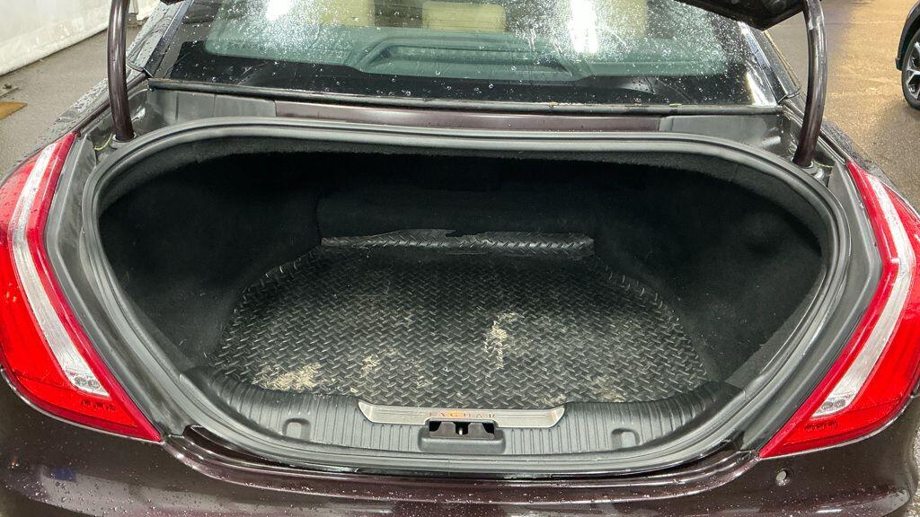 Used Jaguar XJ 2010 for sale - 77484383: Photo 7