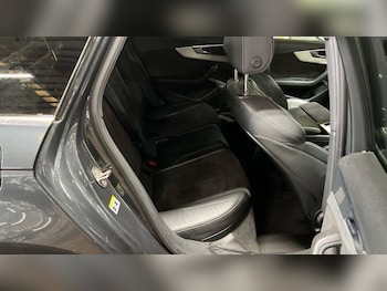 Used Audi A4 2016 for sale - 77387004: Photo