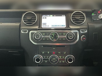 Used Land Rover Discovery 2016 for sale - 78230891: Photo