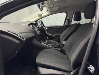 Used Ford Focus 2017 for sale - 74861750: Photo