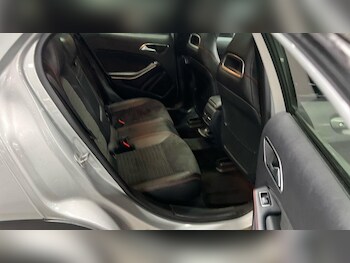 Used Mercedes-Benz GLA 2015 for sale - 77484282: Photo