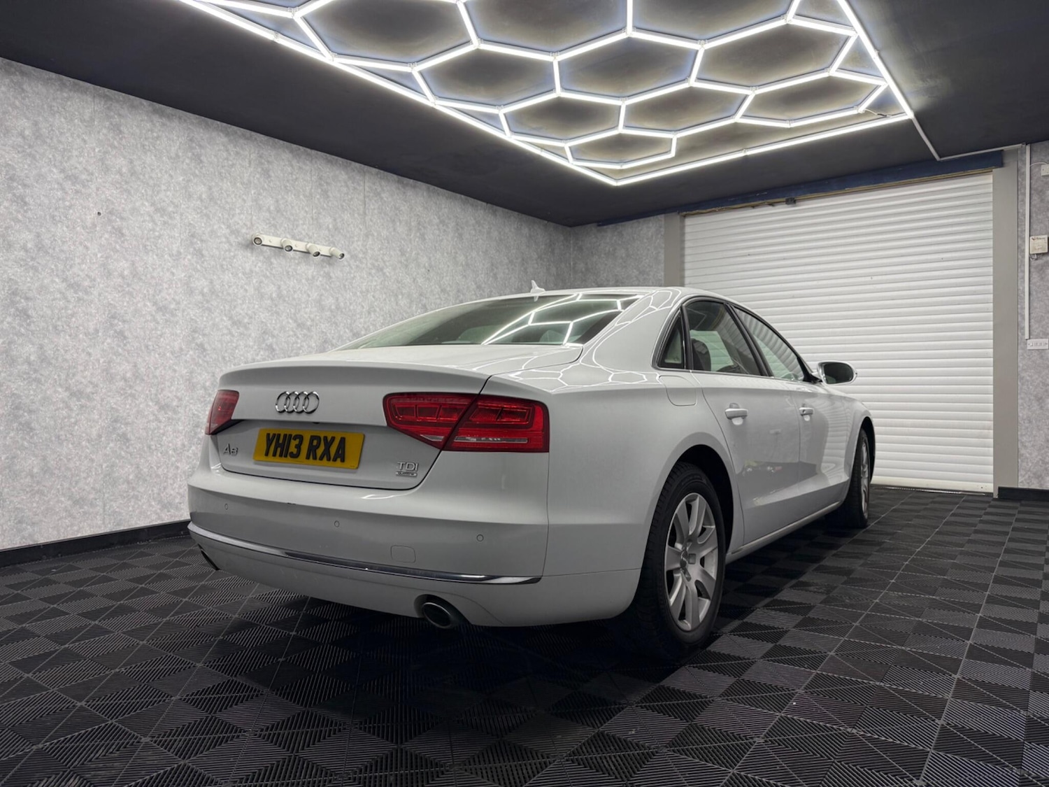 Used Audi A8 for sale - 78058961: Photo 4