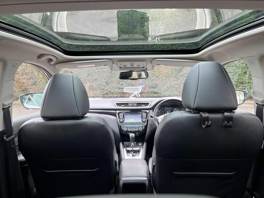 Used Nissan Qashqai 2017 for sale - 77097615: Photo 12