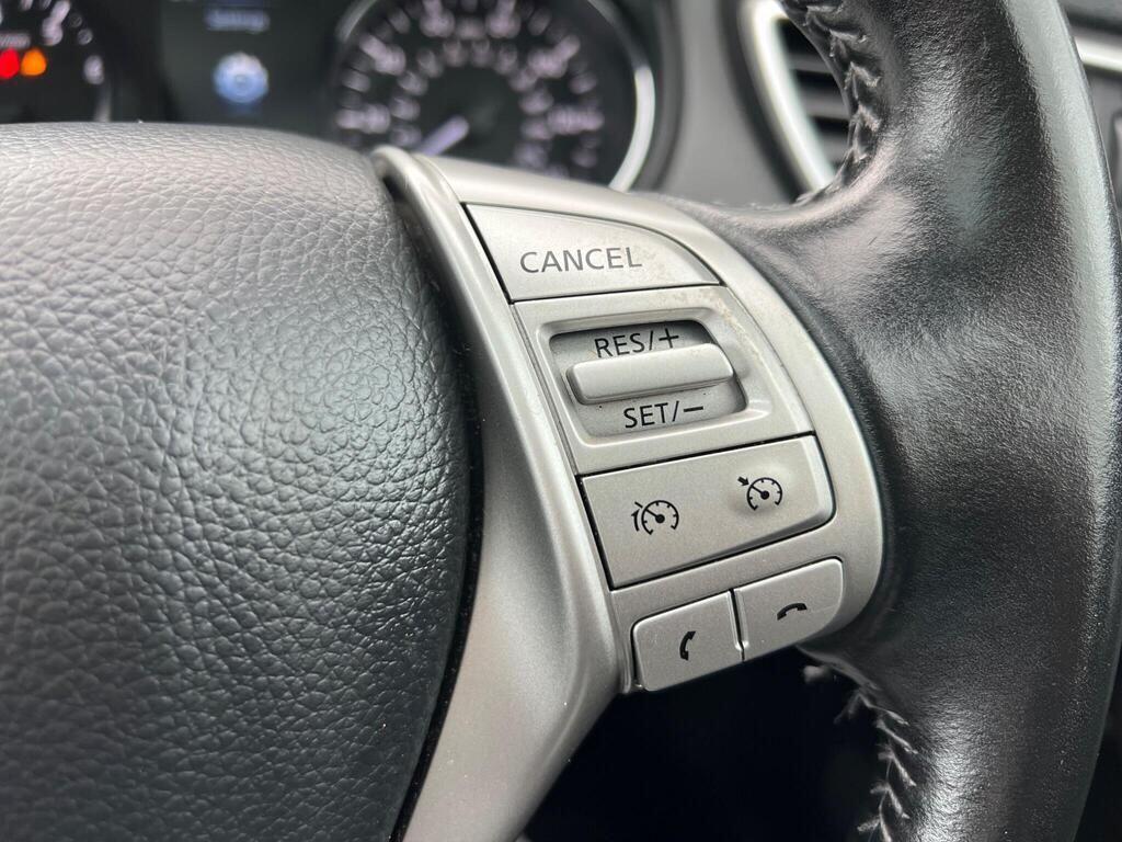 Used Nissan Qashqai 2017 for sale - 77097615: Photo 17