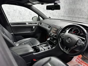 Used Volkswagen Touareg 2015 for sale - 79664491: Photo