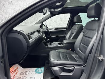 Used Volkswagen Touareg 2015 for sale - 79664491: Photo