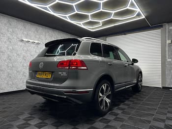 Used Volkswagen Touareg 2015 for sale - 79664491: Photo