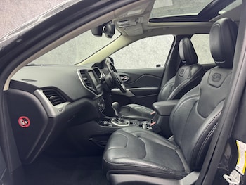 Used Jeep Cherokee 2017 for sale - 78035203: Photo