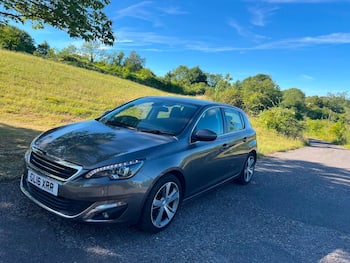 Used Peugeot 308 2016 for sale - 79664442: Photo