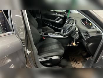 Used Peugeot 308 2016 for sale - 79664442: Photo
