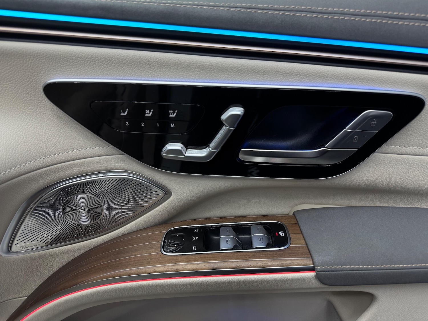 Used Mercedes-Benz EQS 2023 for sale - 76550664: Photo 25