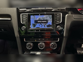 Used Volkswagen Golf 2014 for sale - 77376821: Photo