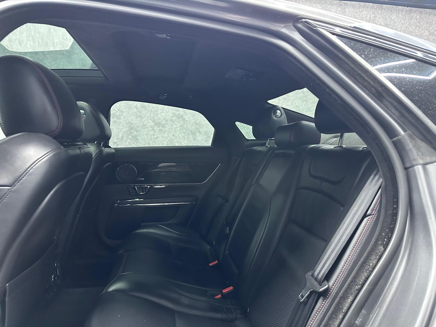 Used Jaguar XJ 2016 for sale - 78058112: Photo 8