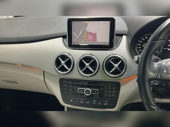 Used Mercedes-Benz B Class 2013 for sale - 77425039: Photo