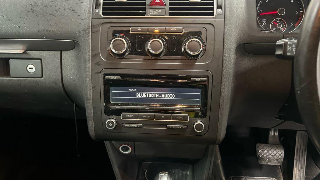 Used Volkswagen Touran 2015 for sale - 76432976: Photo 18