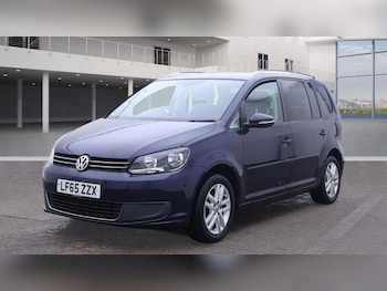 Used Volkswagen Touran 2015 for sale - 76432976: Photo