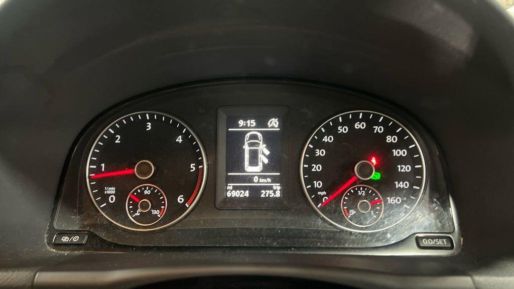 Used Volkswagen Touran 2015 for sale - 76432976: Photo 4