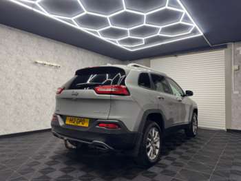 Used Jeep Cherokee 2015 for sale - 74899257: Photo